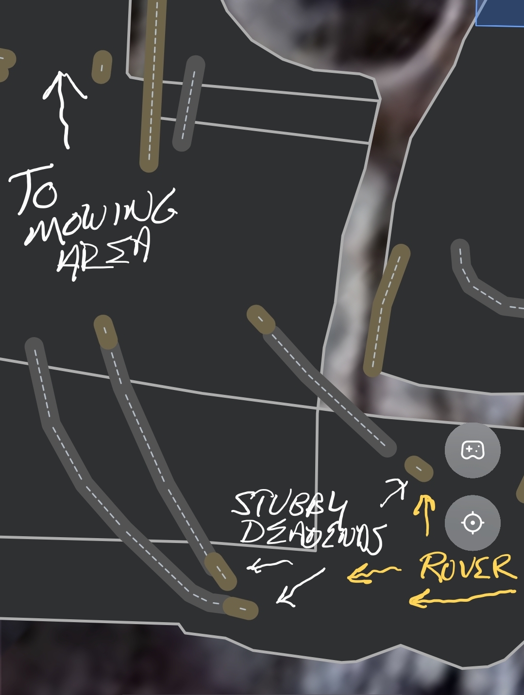 地図上にPathway、Driveway、Riverなどのメモが書き込まれている